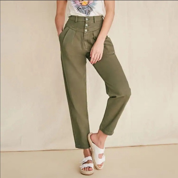 Forever 21 Denim - NWT forever 21 olive mom jeans denim
